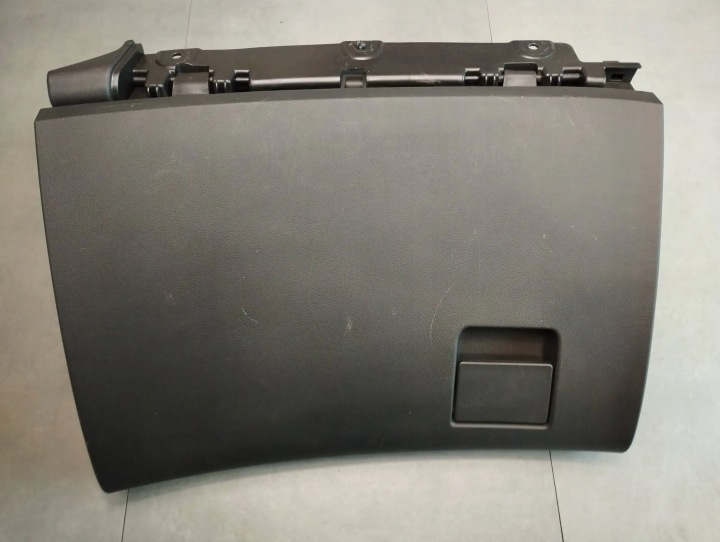 Opel Insignia A LIFT Handschuhfach des Beifahrers 332910517