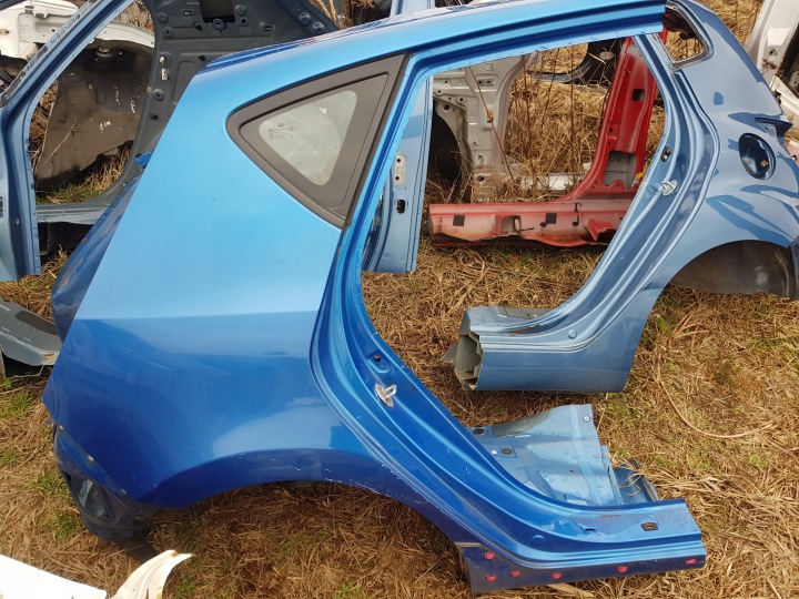 HYUNDAI I30 HB Radhaus Längsträger Kotflügel rechts heck 2007-12R