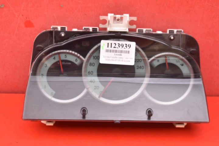 kilometar sat brzinomjer EU 83800-0F091 TOYOTA COROLLA VERSO II 2.2 D-4D 136 KM 04-09