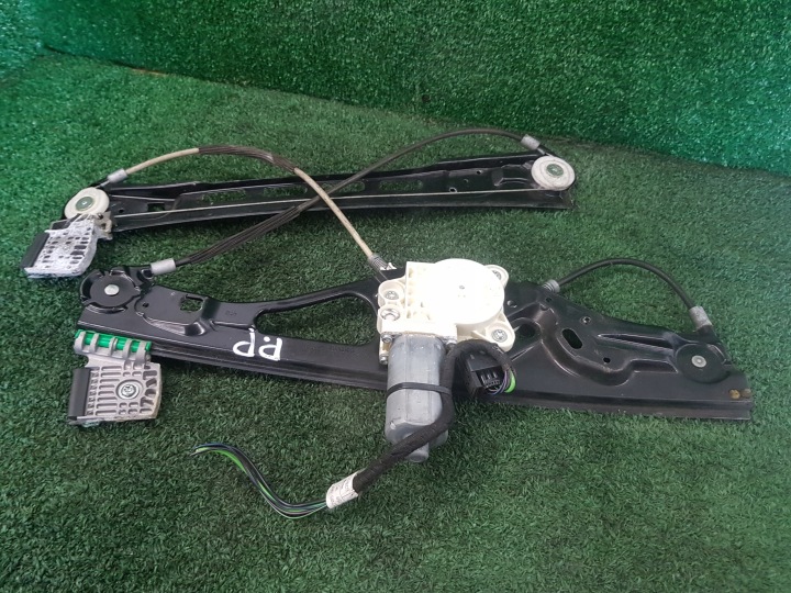 ELE mechanizmus ablak jobb eleje MERCEDES-BENZ E-KLASA W211 A2117200246