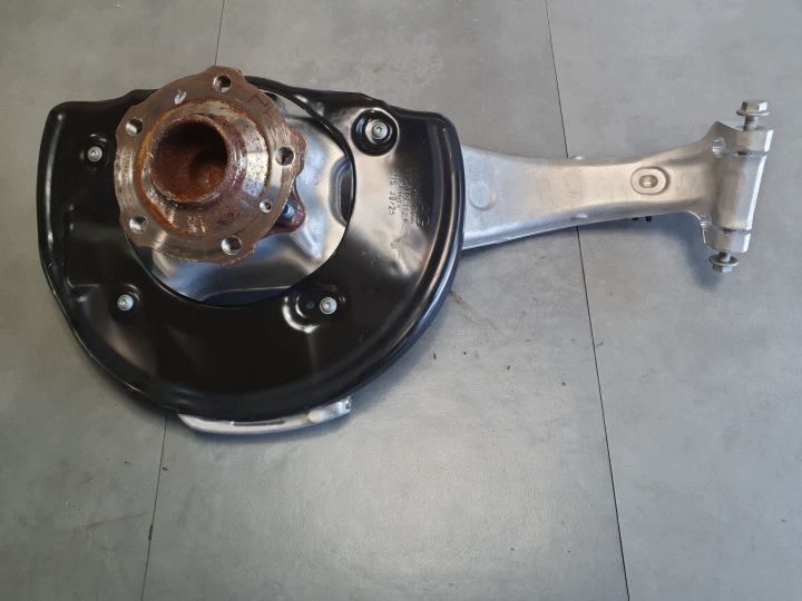Audi Q6 e-tron achsschenkel radnabe radlager rechts vorne vorne 85H407560D