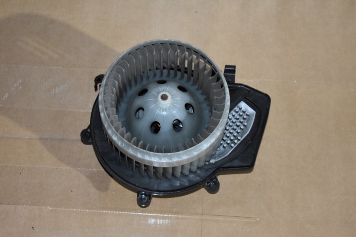 IDEALNY fan of the heating MERCEDES 1