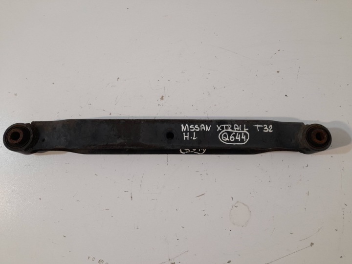 Nissan X-Trail T32 Querlenker hinten links (Q644)