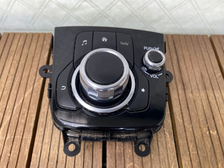 MAZDA 3 BM 13-17 panel ovládání JOYSTICK BHN166CM0B OE