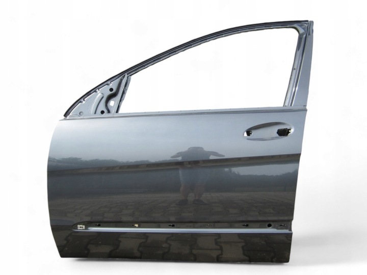 portière avant avant sinistre Mercedes W251 R- classe Lift 755 gris
