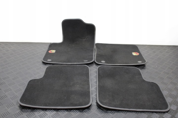 Tapis Essuie glaces FIAT 500 ABARTH LIFT