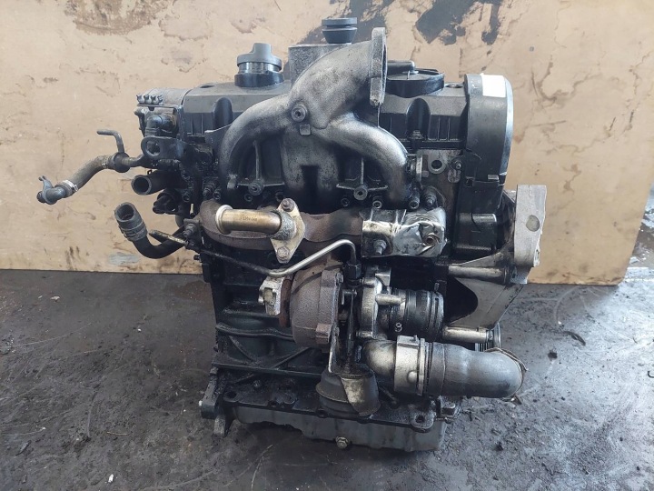 motore DIESEL + UKLAD iniezione + TURBINA SEAT LEON II BXE 1.9 TDI