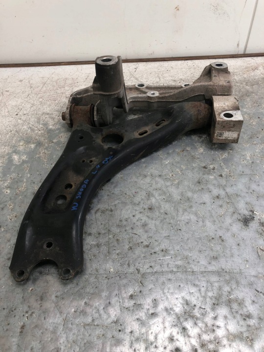 Querlenker links vorne SKODA OCTAVIA II 1K0199295F 1K0407151BC