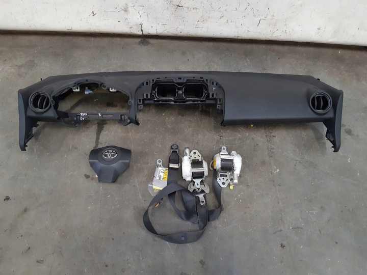 dashboard console airbags tension belts sensor original Toyota RAV4