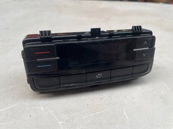 Unite commande clima VOLKSWAGEN MULTIVAN T6 7LA907049A @M