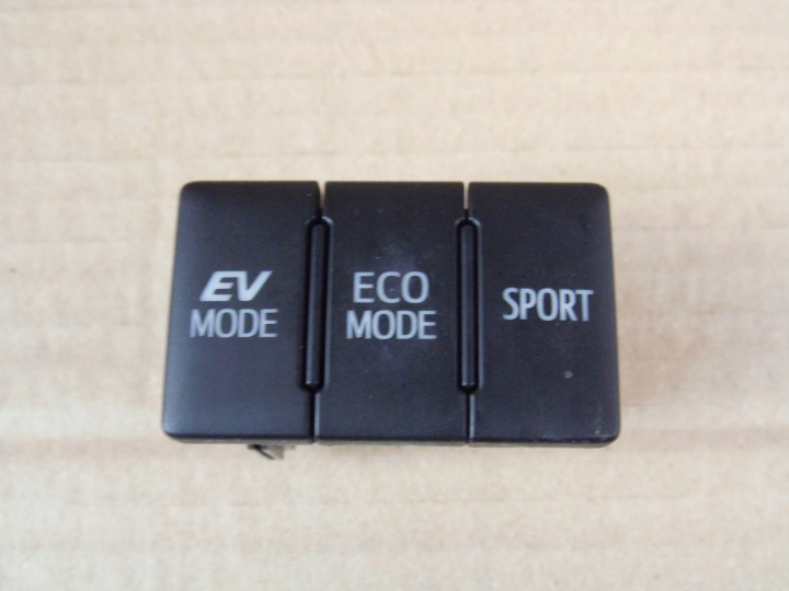 TOYOTA RAV4 IV BOUTON EV MODEECO SPORT