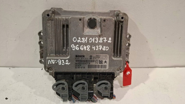 control unit of the engine computer 0281013872 Citroen Peugeot 1.6 HDI