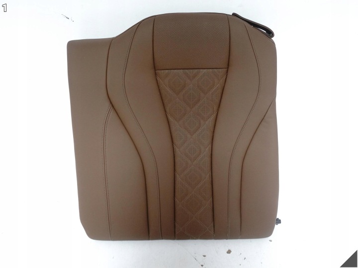 BMW M8 F91 F92 19- OPARCIE bőr MERINO TARUMA BROWN INDIVIDUAL far bal