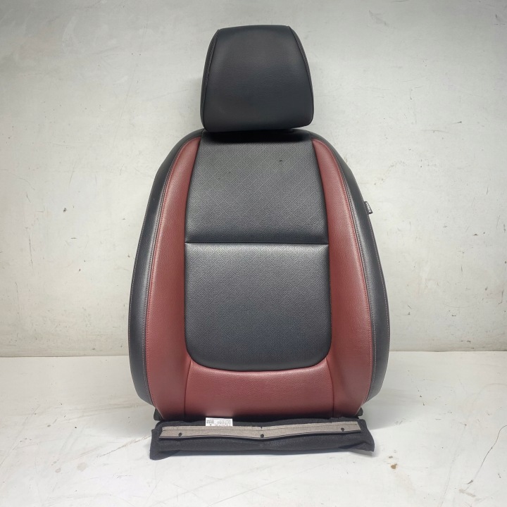OPARCIE SITZ links Sitz Leder KIA RIO IV V 17-23