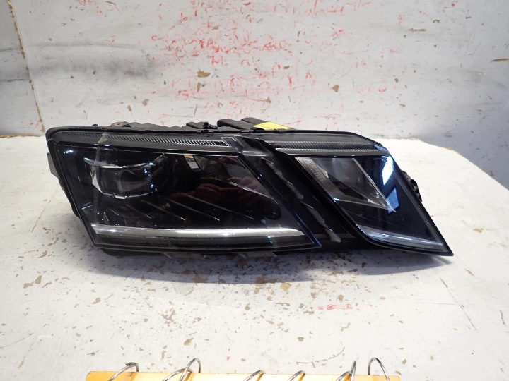 light front front right SKODA OCTAVIA III LIFT 2016- FULL LED 5E1941016D