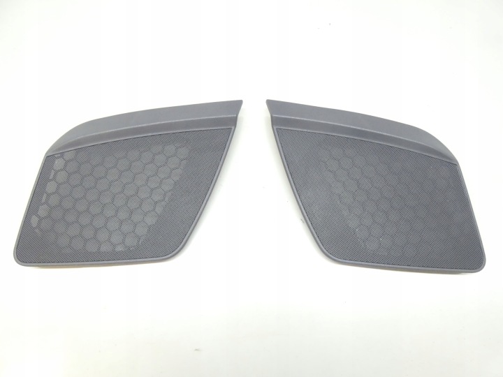 cover covering of speakers of the dashboard MERCEDES VITO W638 96-03 KOMPLET 2SZT.