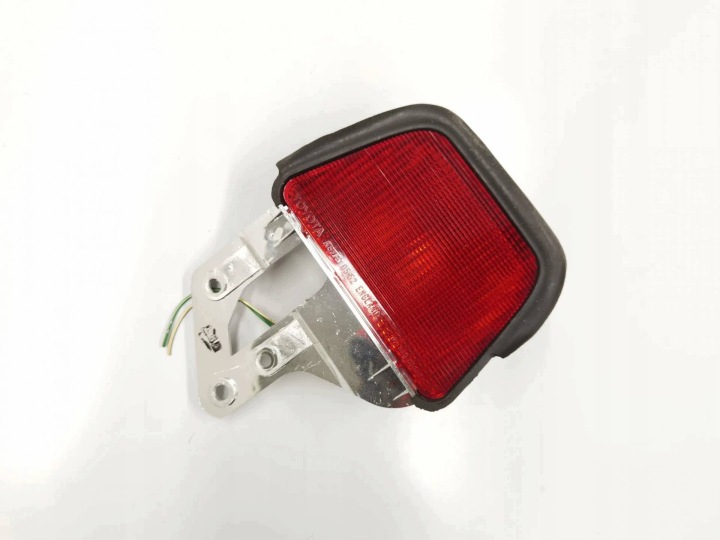 FANALE Terza luce stop Toyota Avensis 2 T250 facelift 2007 8720713853