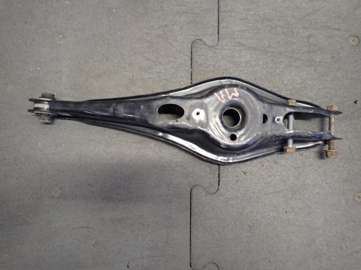 Querlenker links heck AUDI A3 SEAT LEON IV SKODA OCTAVIA IV GOLF VIII 5WA505311A