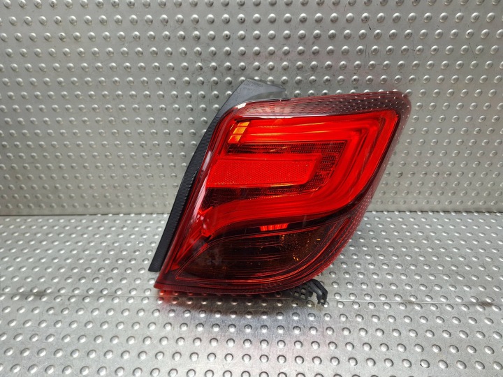 Licht heck rechts TOYOTA YARIS III LIFT 14-17 LED 0D-167