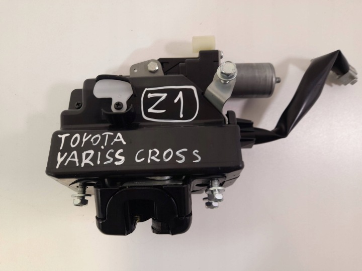 Toyota Yaris Cross de la Serrure du capot Porte coffre hayon 1638000790 (Z1)