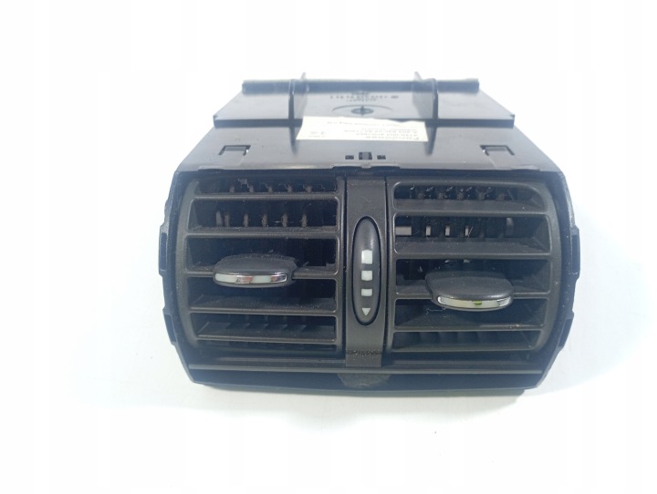 Mercedes W203 C KLASA 00-07 BOCCHETTE ARIA ANTERIORI Dell’aria SRODKOWE A2038300454