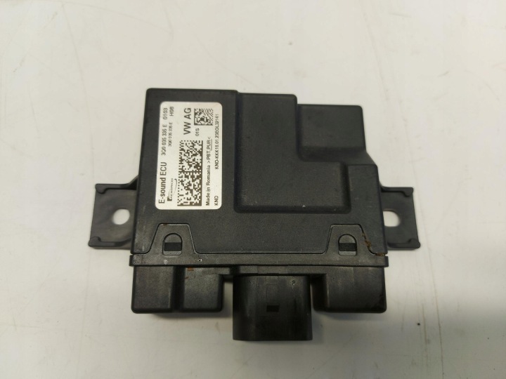 CUPRA Formentor 5FF Sterownk dzwieku motora 3Q0035335E