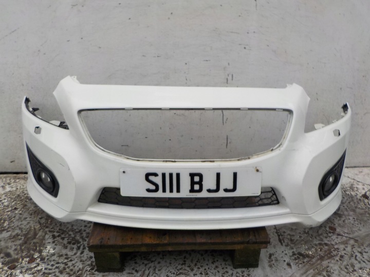 748 VOLVO C30 R-dizajn LIFT nárazník predok predný