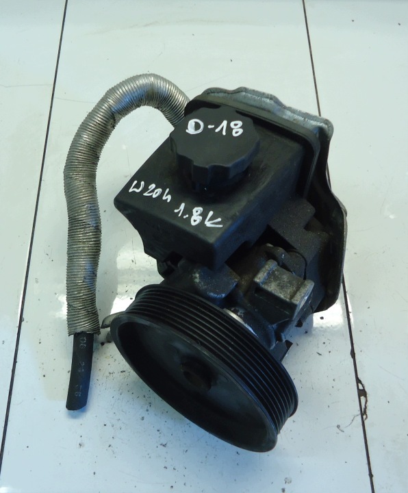 MERCEDES C W204 1.8 K 1.8K Pompe direction assistée A0034664301