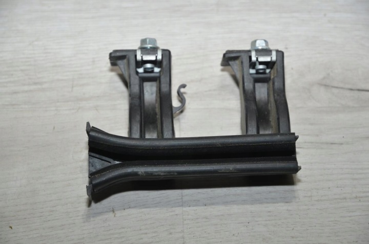 support windows right front Peugeot Partner III lift