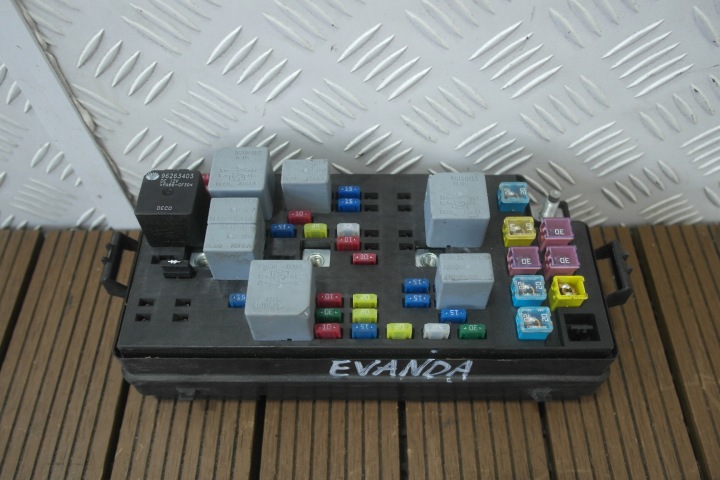 DAEWOO EVANDA 02-06 2.0 16V Module fusibles 96339868 OE