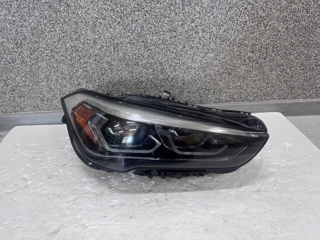 Licht rechts BMW X1 F48 F49 LIFT Full Led Adaptive LED USA