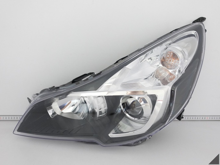 SUBARU LEGACY OUTBACK 13- FEUX PHARE XENON GAUCHE AVANT EUROPA * DEPO *