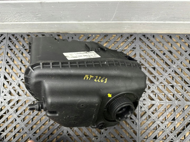 Ausdehnungsbehälter BMW X5 G05 17138689765