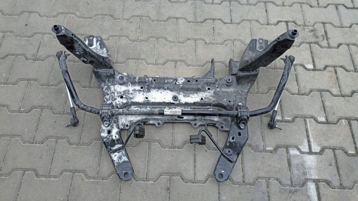 BMW F40 F44 Essieu avant berceau moteur 6872729 STABILIZATOR 6888445