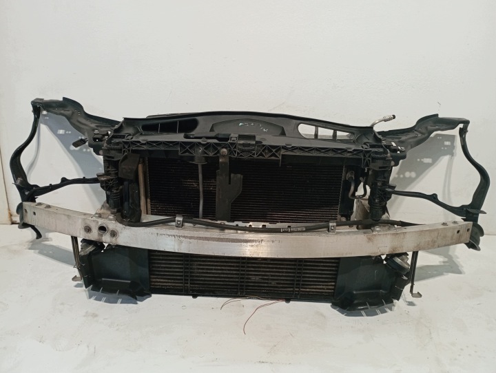 Radiatore completo MERCEDES E KLASA 212 2,2CDI