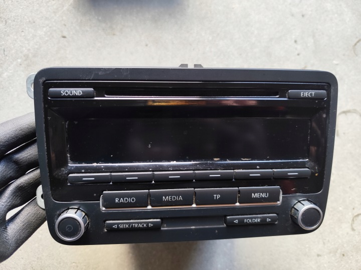 Radio radio VW T5 LIFT 5M0035186J
