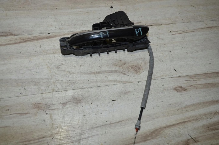 Klamkan Droite Arrière Externe Mercedes w164 ML 5.0