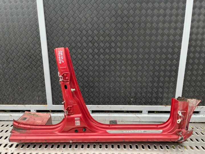 DACIA SANDERO STEPWAY e 08-13 MINIGONNA ZE SLUPKIEM Destra BOK RIVESTIMENTO MONTANTE OE
