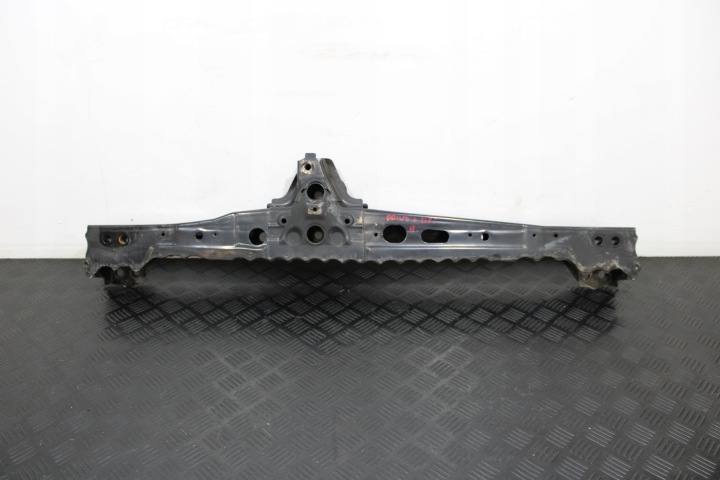 RINFORZO PARAURTI Consolle Supporto motore staffa fissaggio TOYOTA PRIUS + positivo LIFT