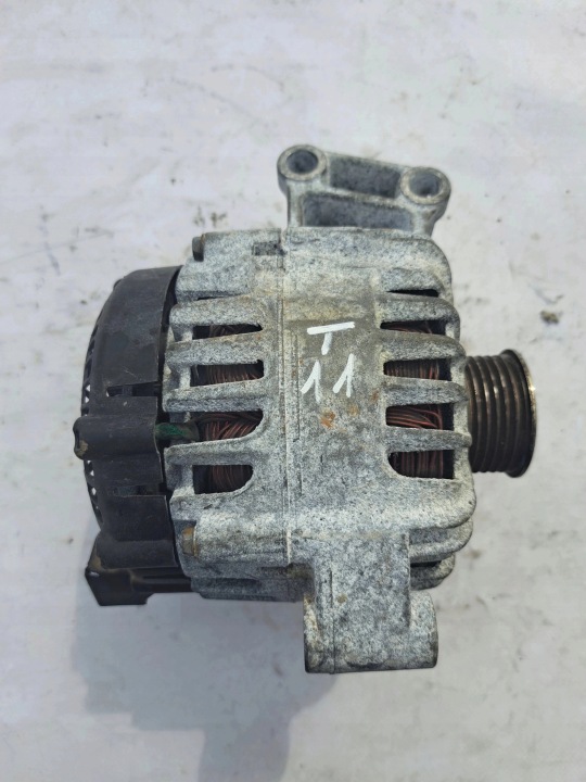 FORD FOCUS FIESTA CMAX AV6N10300HA Alternateur