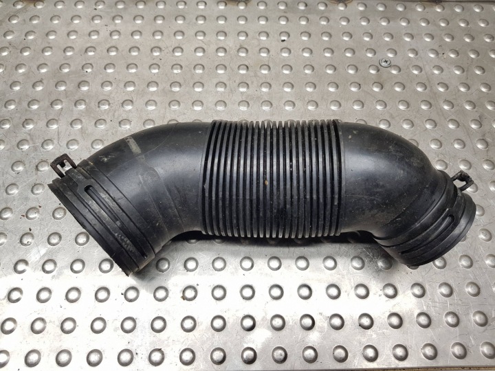 pipe of a filter, air 7M3129627C FORD GALAXY MK2 SHARAN and LIFT 1,9 TDI