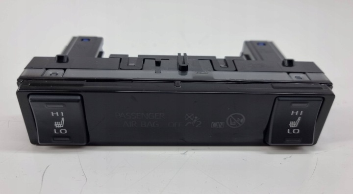 Toyota RAV4 V 2018-2023 switch panel of the heating grzania seat