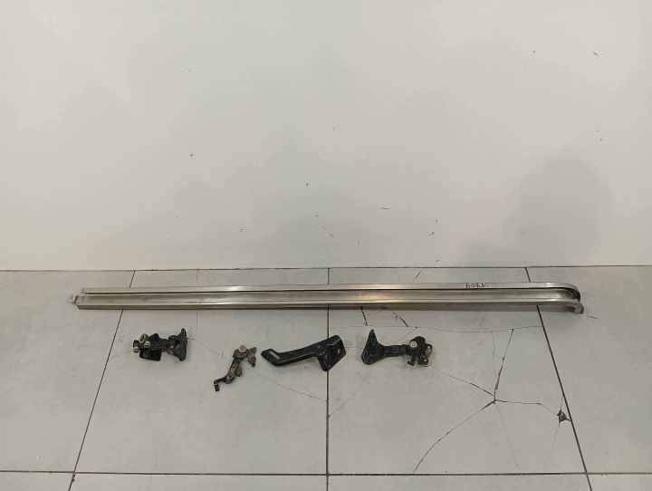 cerniera porta portiera PROWADNICA ROLKI porta portiera PRZESOWNYCH Fiat Ducato III (2007-)