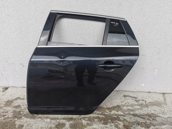 dvere ľavý zadok VOLVO V60 II 13-18 KOMBI 452-26