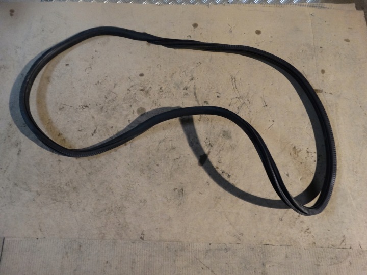 IDEALNA JOINT GAUCHE AVANT MERCEDES W118 1