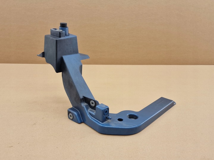 right console OKULAR holder of a fender VOLVO XC40 C40 EX40 EC40 colour 734