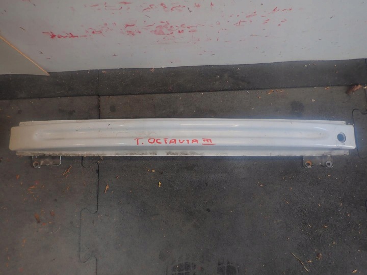 RINFORZO PARAURTI sotto Paraurti posteriore SKODA OCTAVIA III 2012