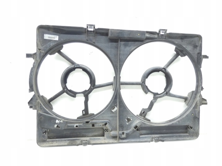 cover of a fan radiator AUDI A5 8T A4 B8 Q5 8R 2.0 TDI 8K0121003M