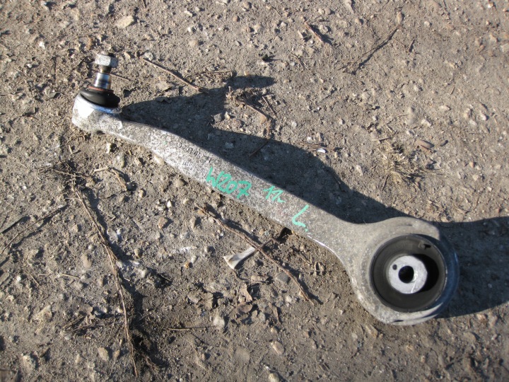 MERCEDES W207 3.0 CDI 11R arm left front