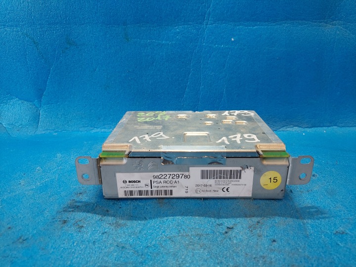 RADIO EKRAN PEUGEOT 208 9822729780